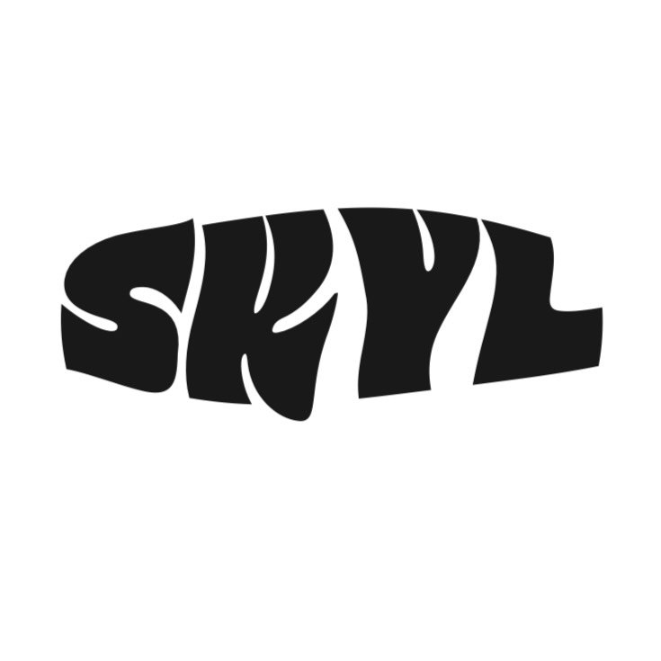SKYL CLOTHING logo